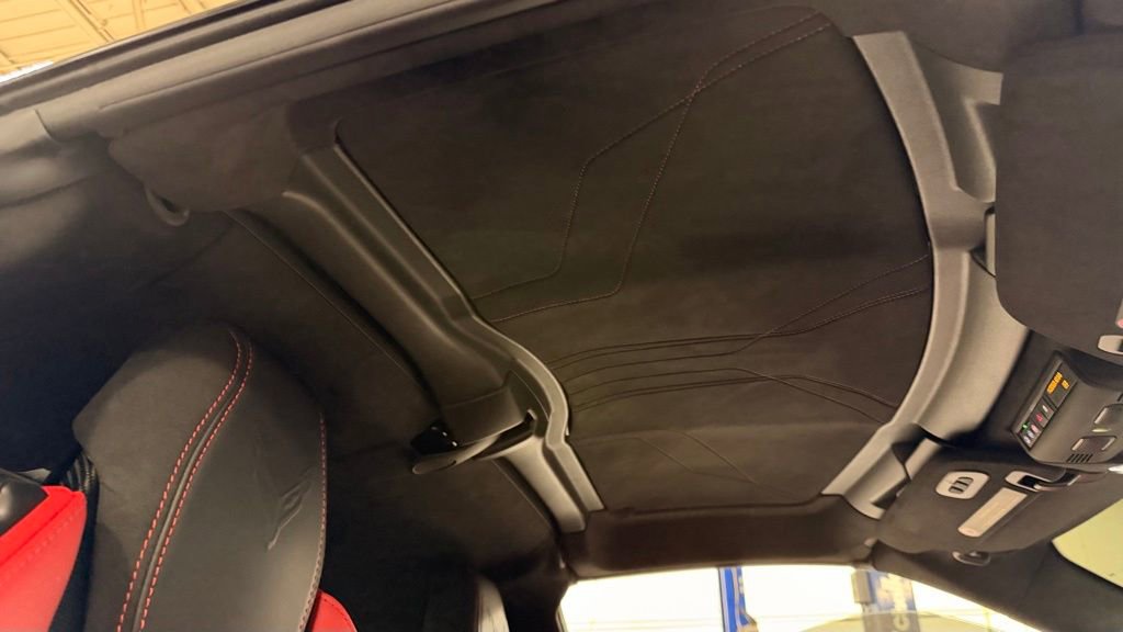 Used 2021 Chevrolet Corvette Stingray Premium Cpe w/ Z51 Performance Package image 24