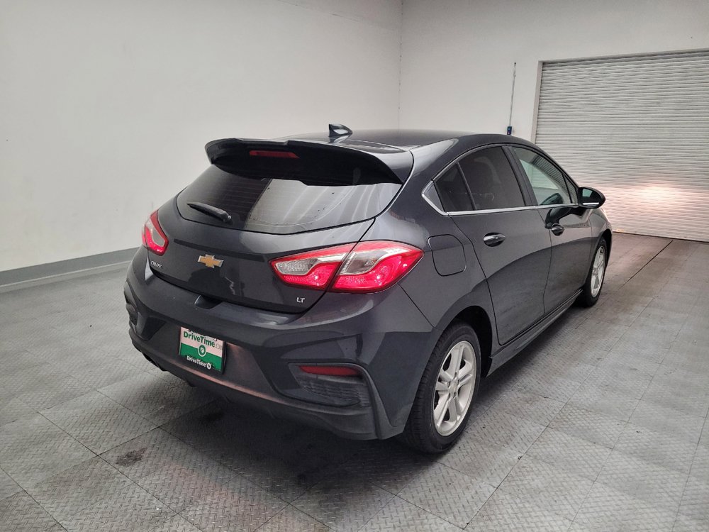 Used 2018 Chevrolet Cruze LT w/ Convenience Package FWD image 9