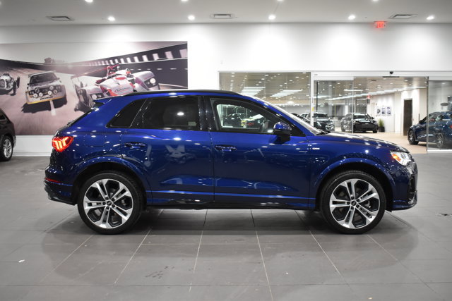 Used 2022 Audi Q3 2.0T Premium Plus image 12