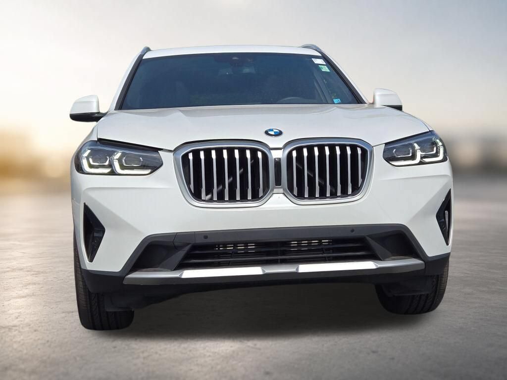 Used 2023 BMW X3 xDrive30i w/ Premium Package AWD/4WD image 4