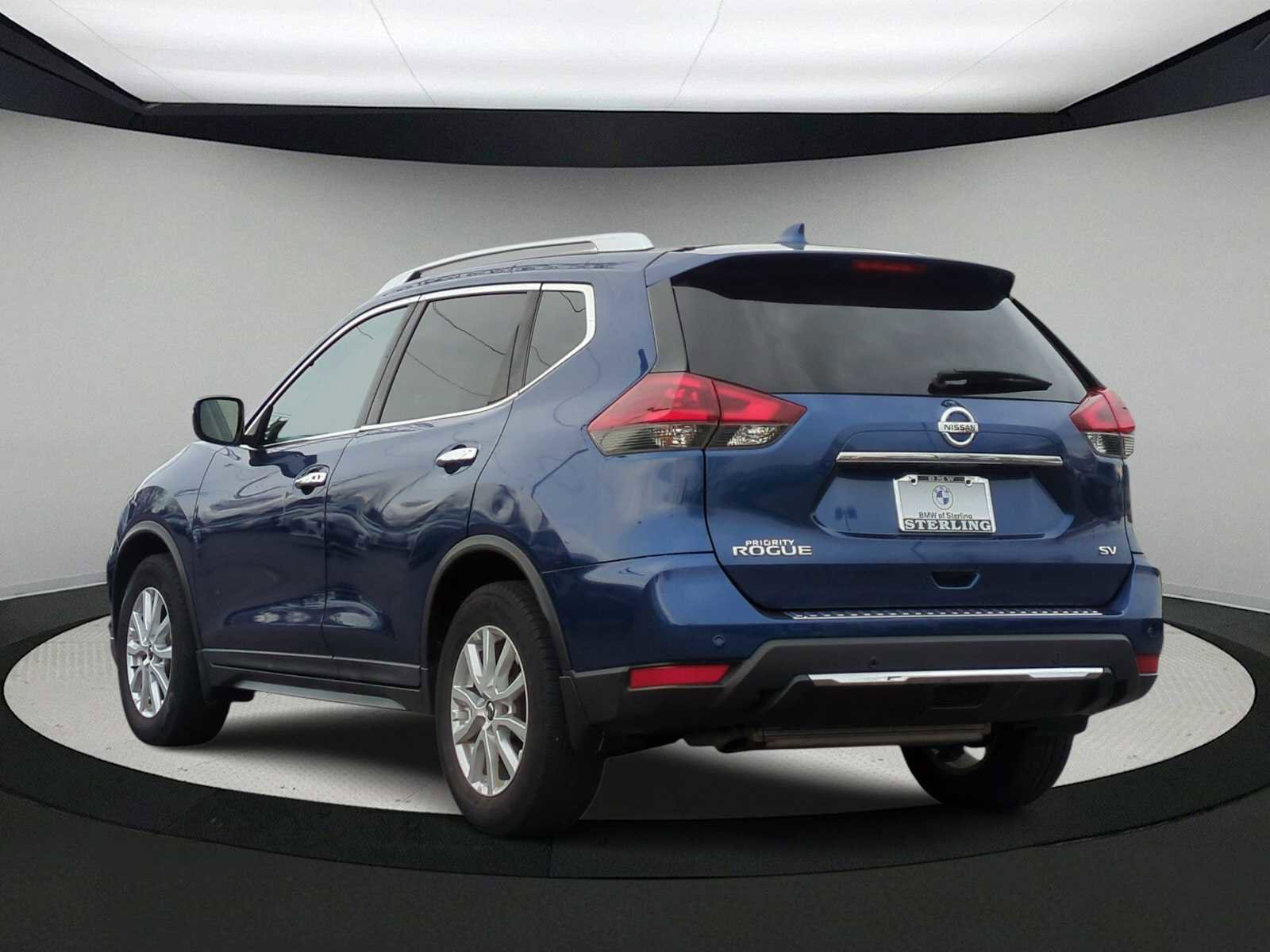 Used 2019 Nissan Rogue SV FWD image 6