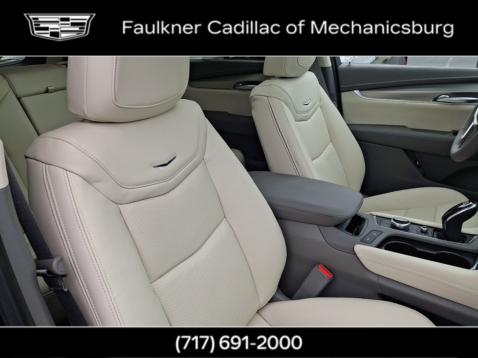 New 2026 Cadillac XT5 Premium Luxury AWD/4WD image 10