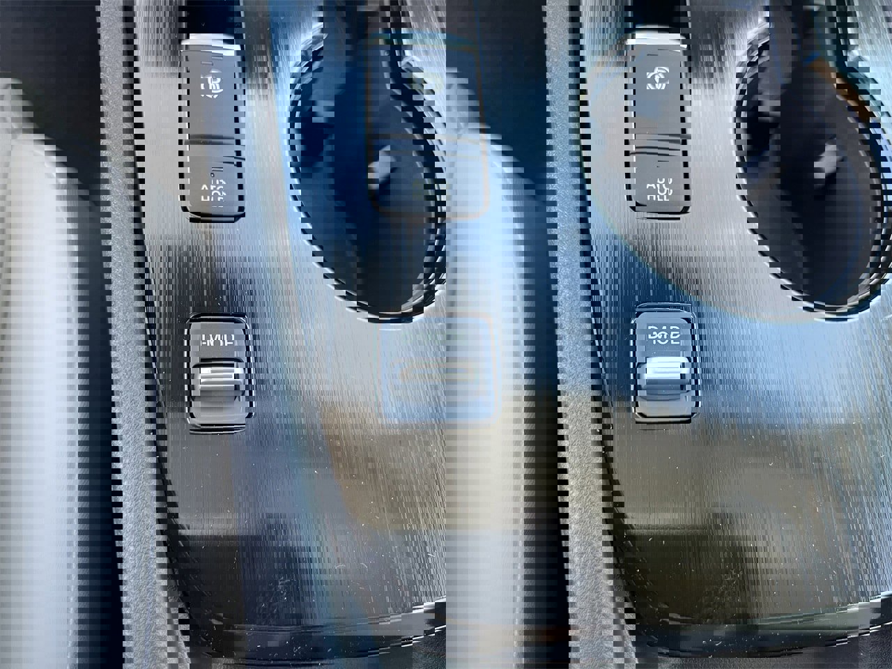 New 2026 Nissan Rogue SV image 12