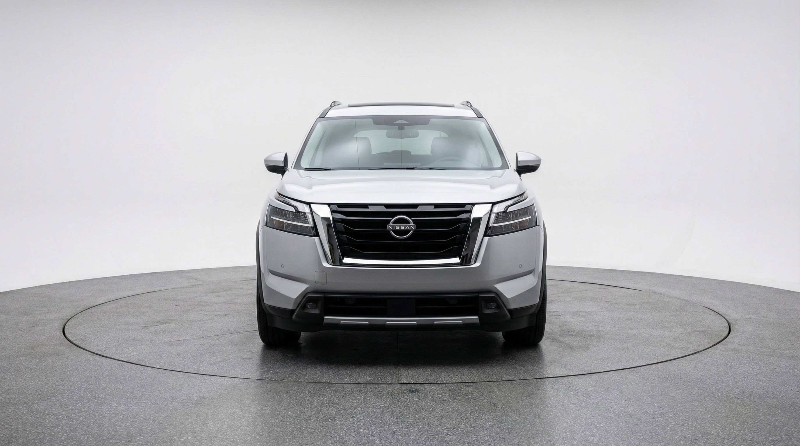 Used 2025 Nissan Pathfinder SV AWD/4WD image 2