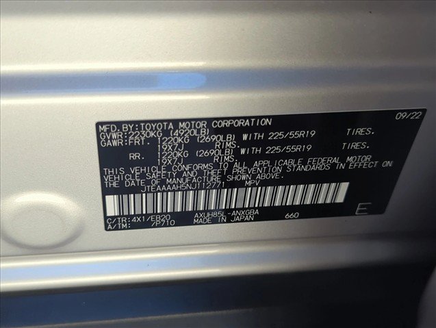 Used 2022 Toyota Venza XLE AWD/4WD image 29