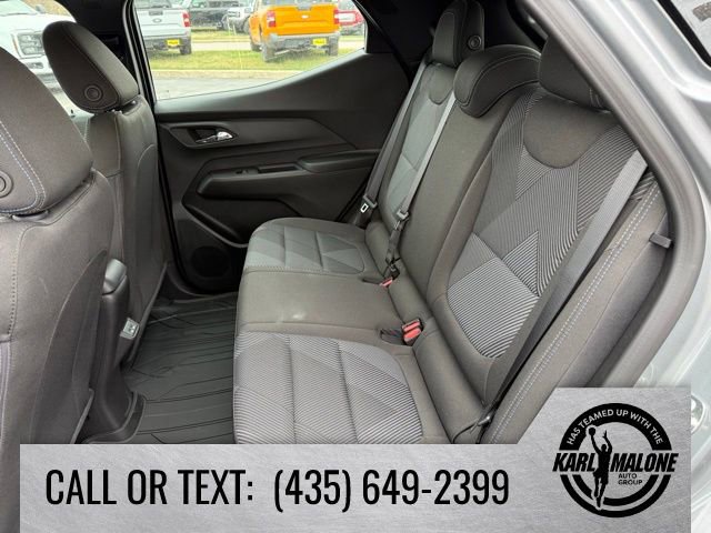 New 2027 Chevrolet Bolt LT w/ Comfort Package image 25