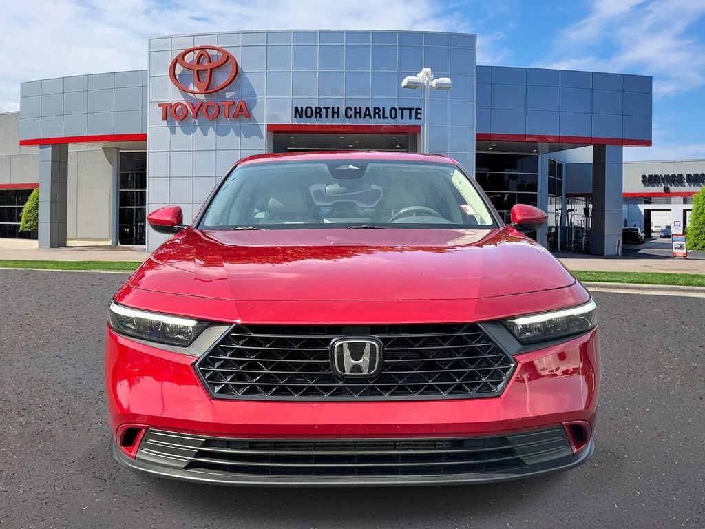 Used 2024 Honda Accord EX image 3