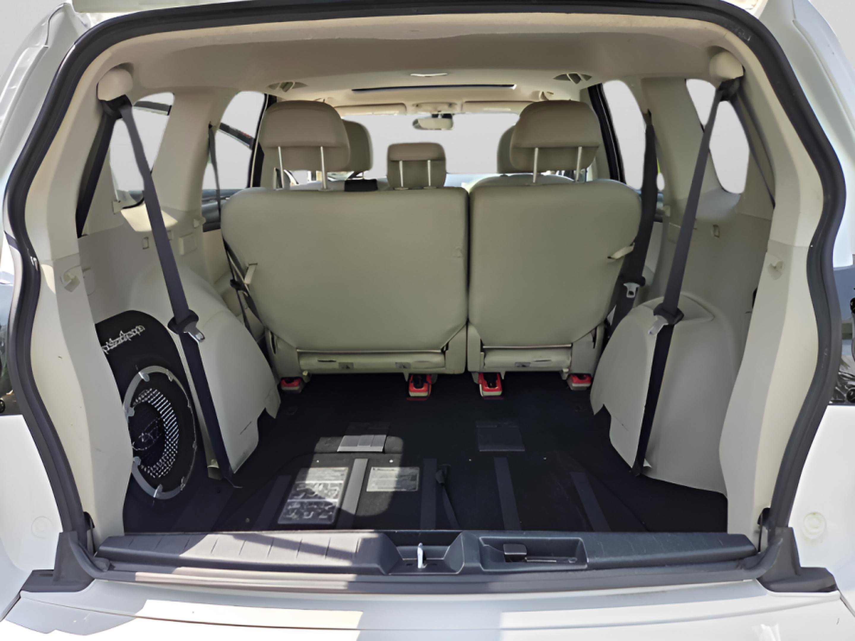 Used 2010 Mitsubishi Outlander XLS image 27