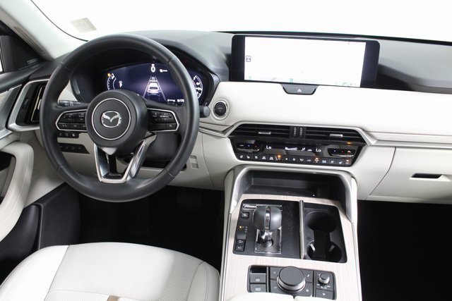 Used 2024 MAZDA CX-90 Plug-In Hybrid w/ Premium Plus image 9