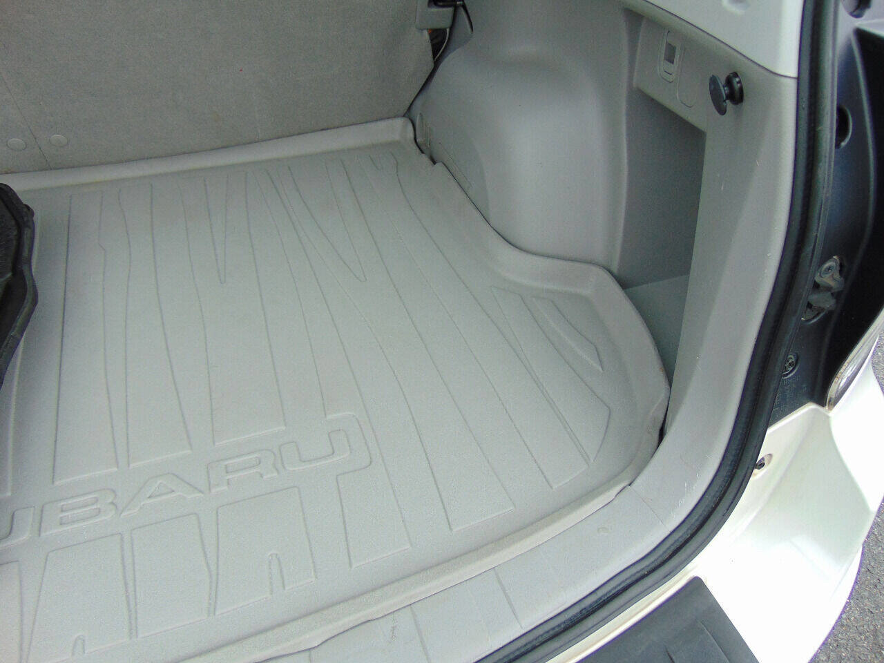 Used 2011 Subaru Forester 2.5X w/ Alloy Wheel Value Pkg image 47