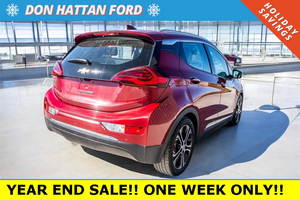 Used 2020 Chevrolet Bolt Premier w/ Infotainment Package image 31