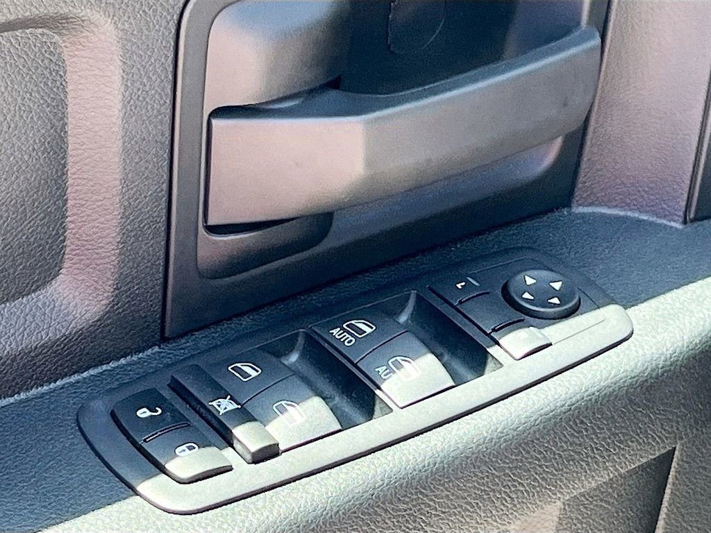 Used 2024 RAM 1500 Tradesman w/ Popular Equipment Group image 17