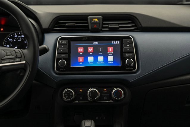 New 2025 Nissan Versa SV w/ Trunk Package image 23