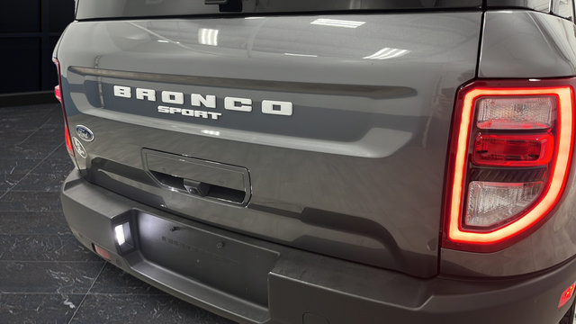 Used 2023 Ford Bronco Sport Badlands w/ Premium Package AWD/4WD image 38