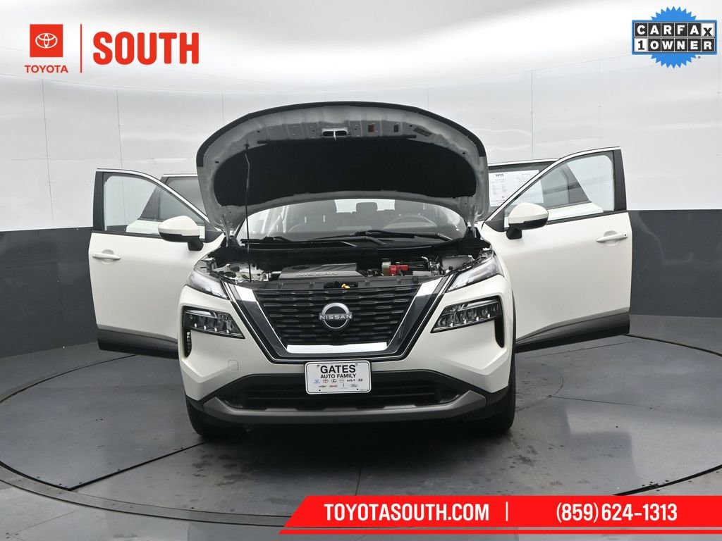 Used 2023 Nissan Rogue SV image 52