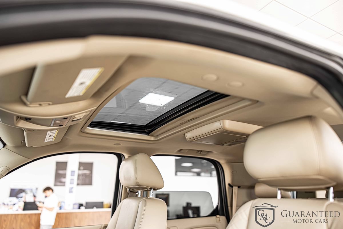 Used 2010 Cadillac Escalade 2WD Hybrid image 20