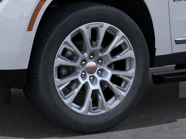 New 2027 GMC Yukon Denali w/ Sun & Power Step Package AWD/4WD image 9