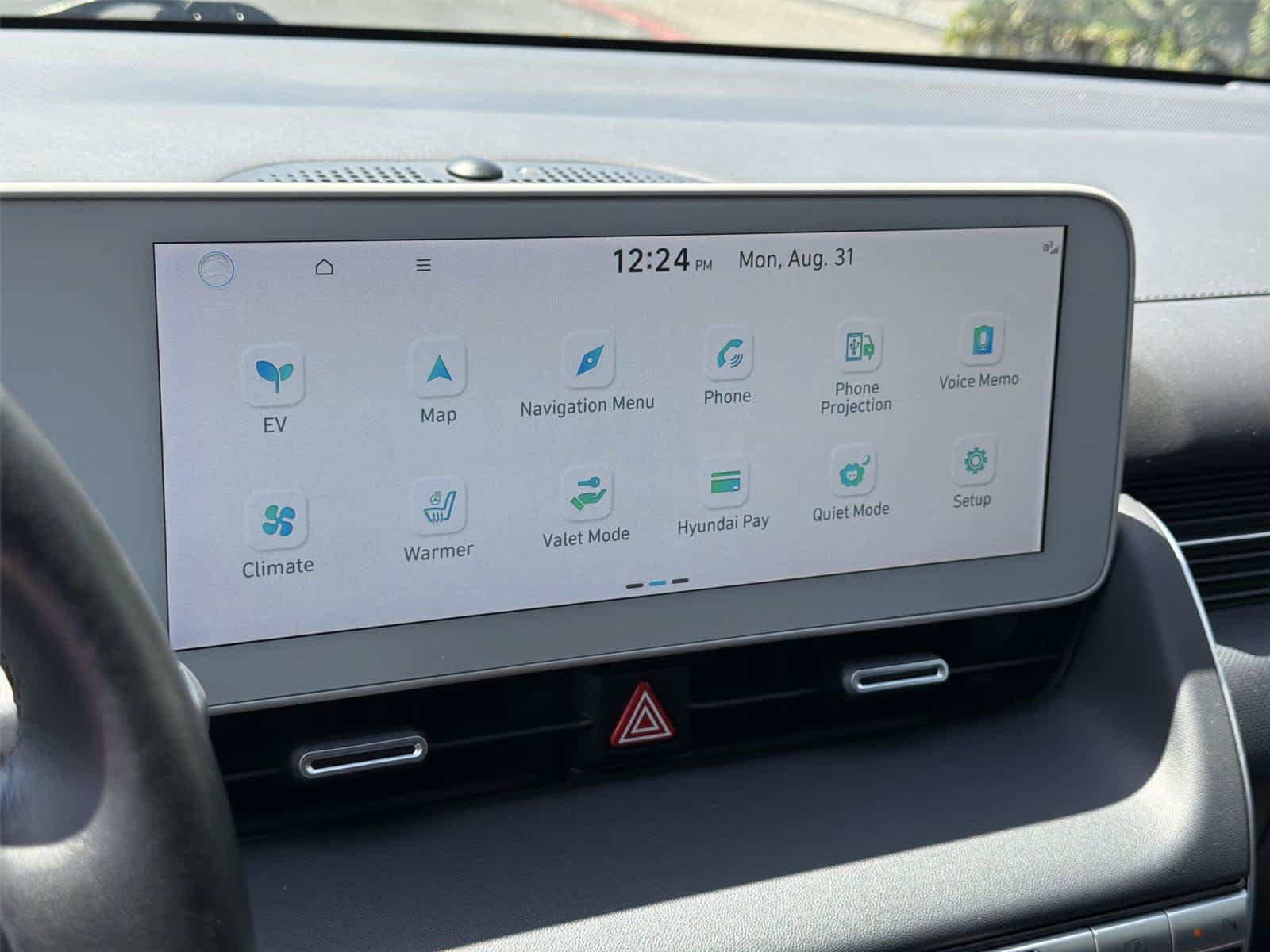 Used 2024 Hyundai Ioniq 5 SEL RWD image 40