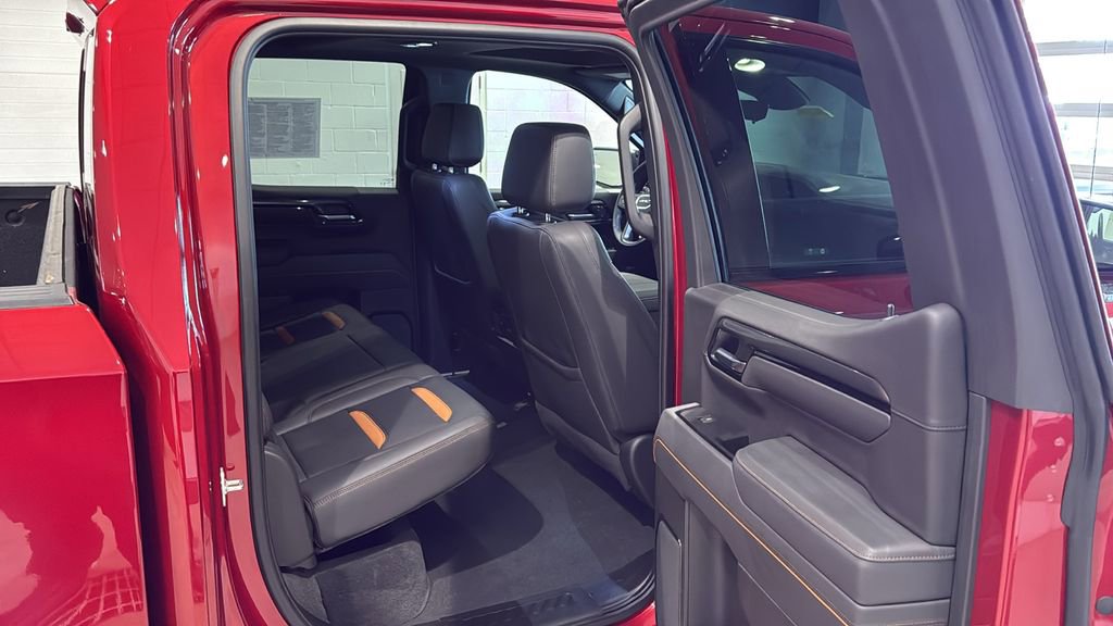 Used 2025 GMC Sierra 1500 AT4 w/ AT4 Premium Package image 14