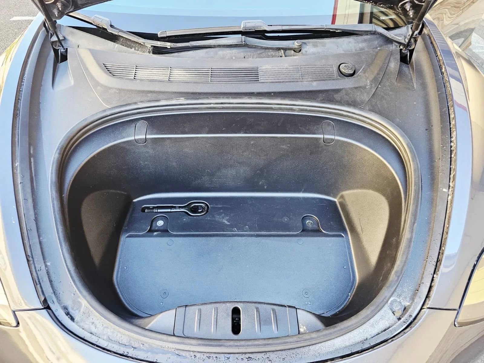 Used 2019 Tesla Model 3 Standard Range Plus image 17