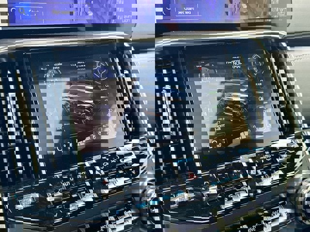 New 2026 Lexus LX 700h Luxury image 42