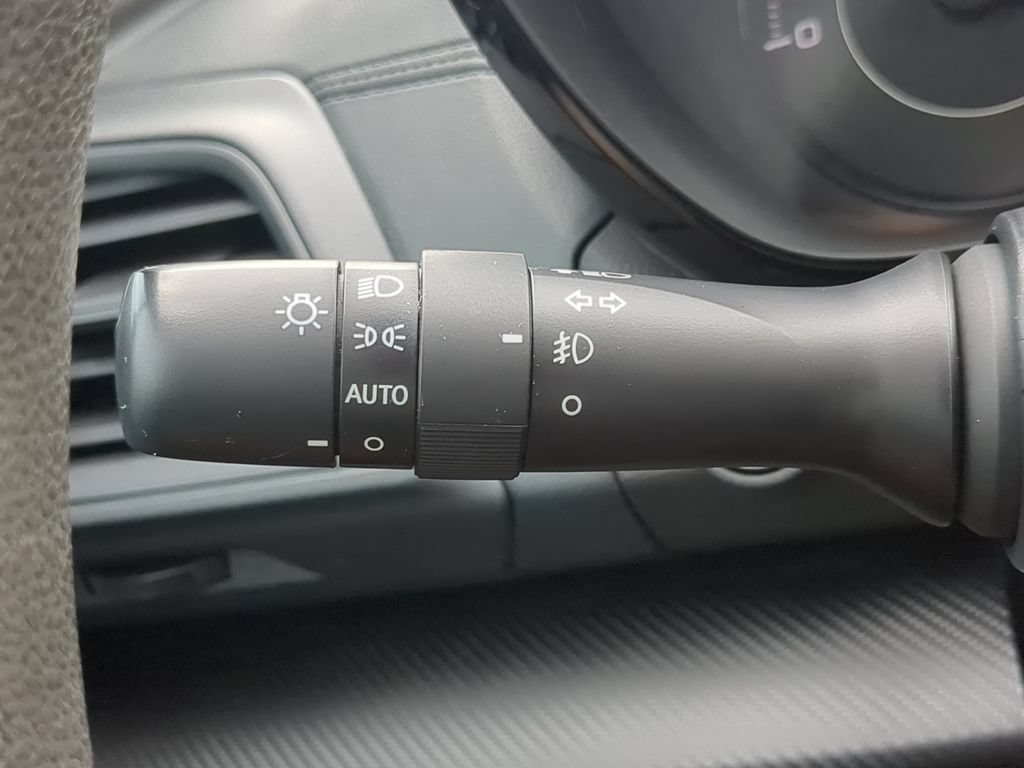 Used 2023 Subaru Impreza 2.0i Premium AWD/4WD image 25