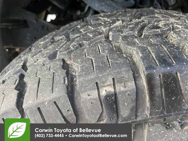 Used 2013 Toyota FJ Cruiser 4WD w/ Convenience Pkg image 27