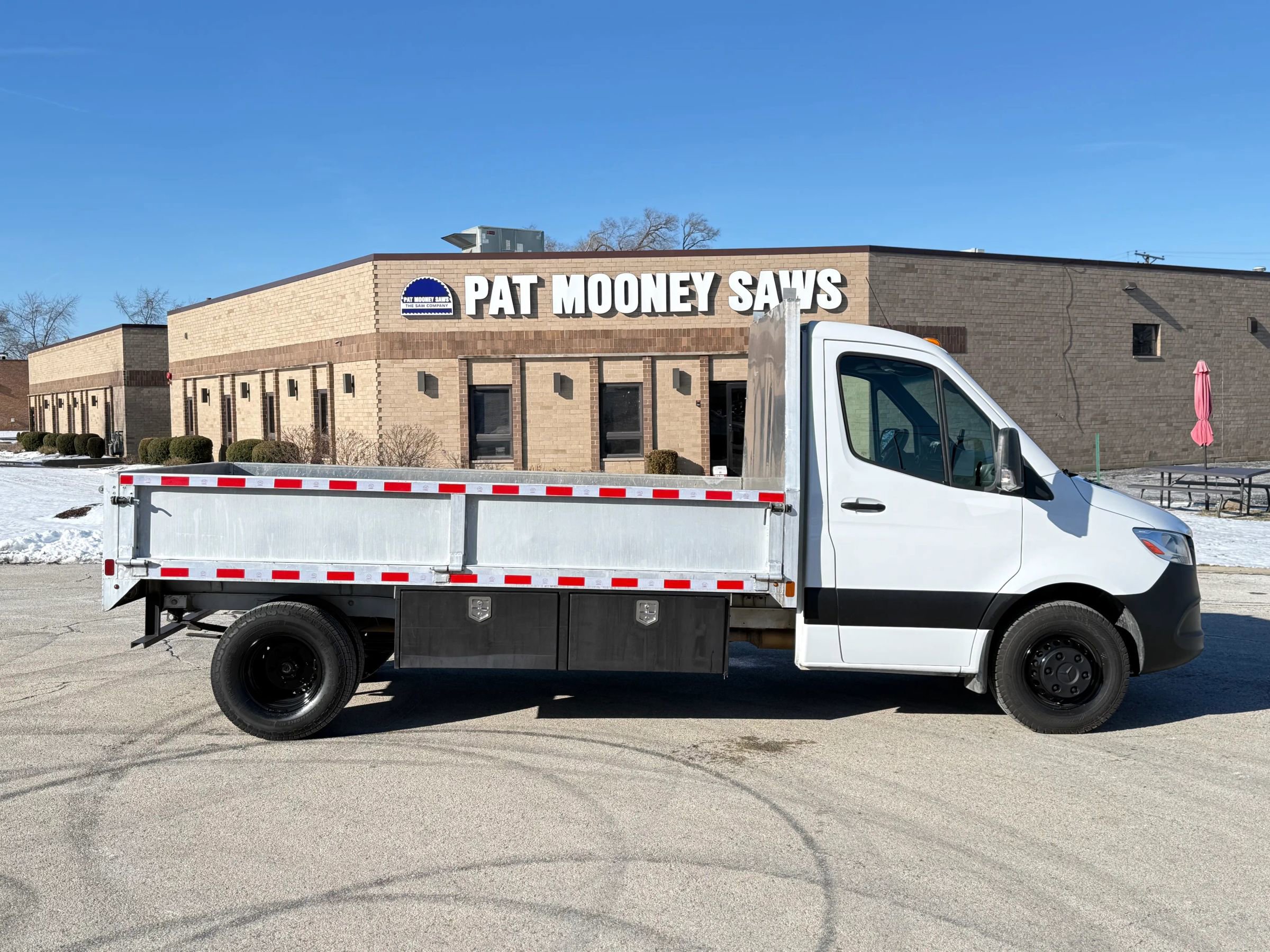 Used 2019 Mercedes-Benz Sprinter 170 w/ Chrome Grille Package image 11
