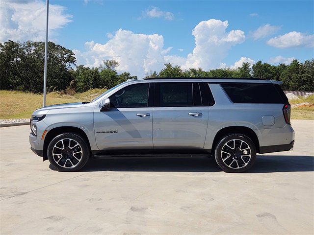 New 2026 Chevrolet Suburban RST w/ Comfort Package image 4