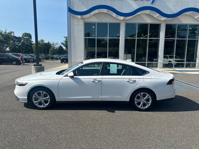 Certified 2023 Honda Accord LX image 5