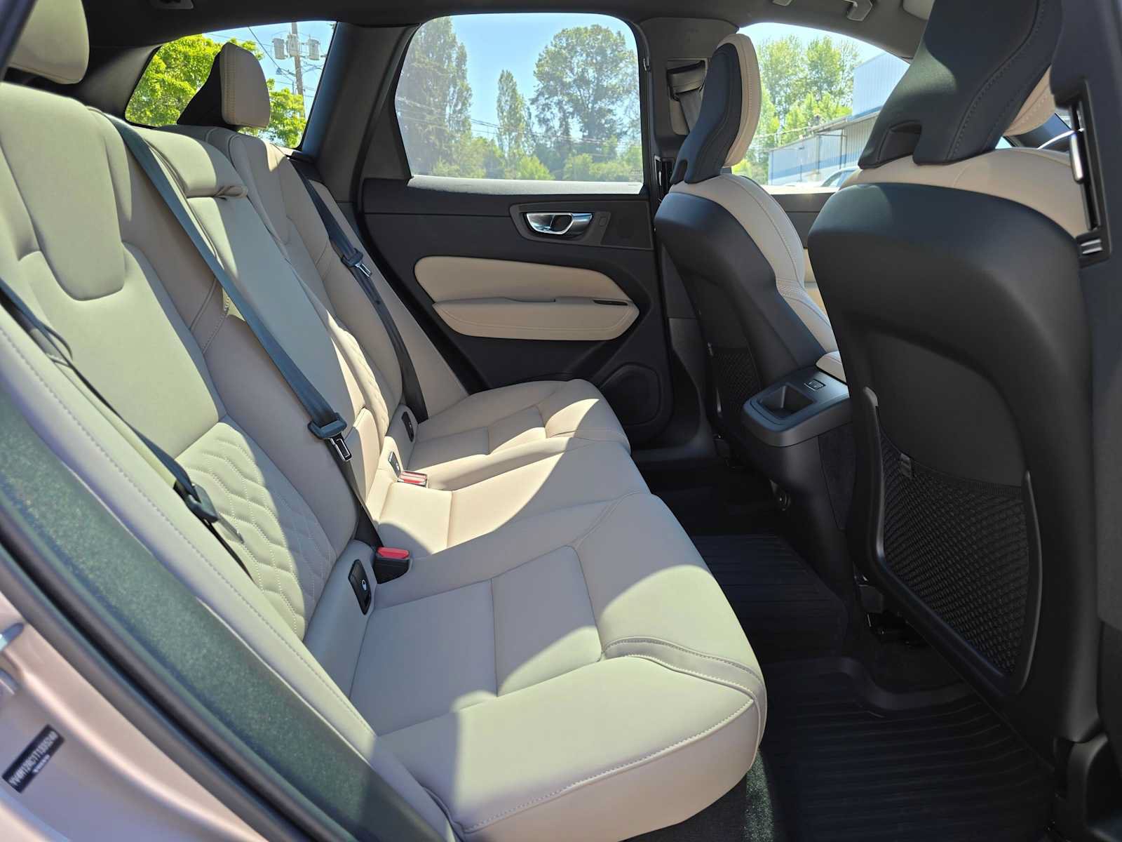 Used 2026 Volvo XC60 B5 Plus w/ Protection Package Premier AWD/4WD image 12