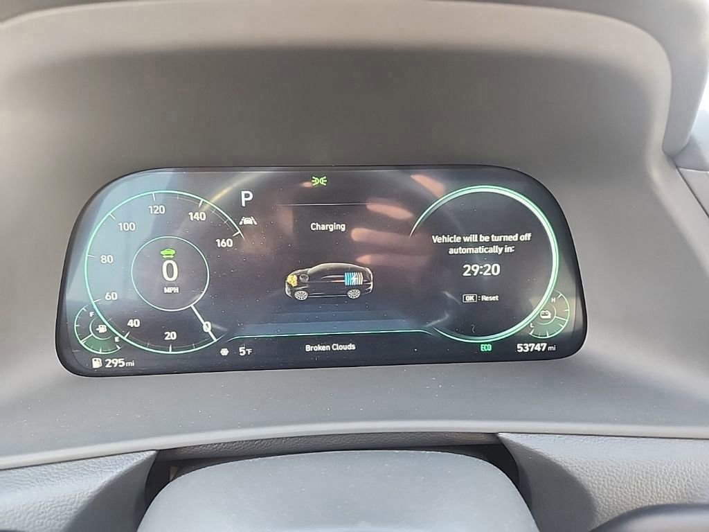 Certified 2023 Hyundai Sonata Limited w/ Cargo Package image 16