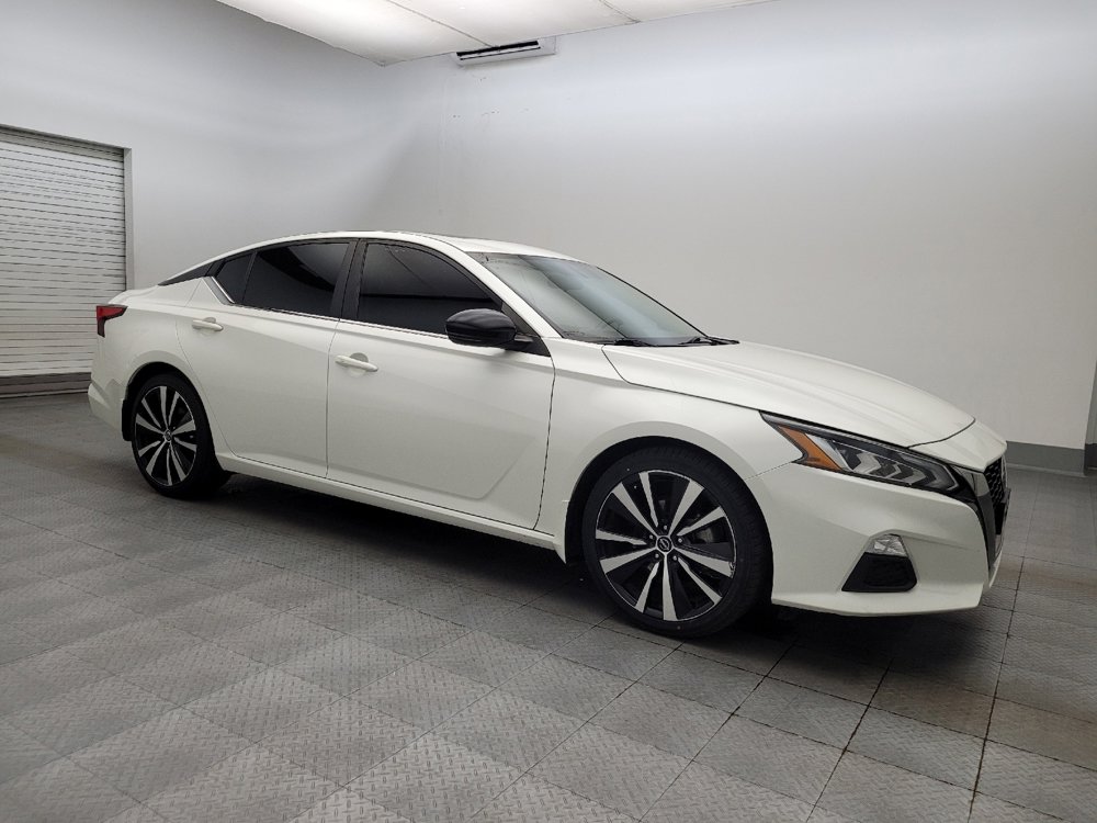 Used 2019 Nissan Altima 2.5 SR w/ SR Premium Package image 11