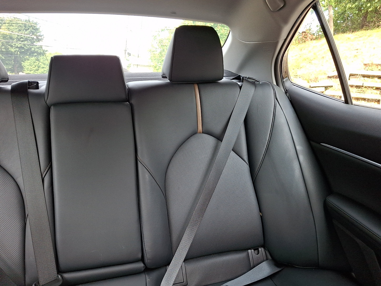 Used 2020 Toyota Camry XLE FWD image 20