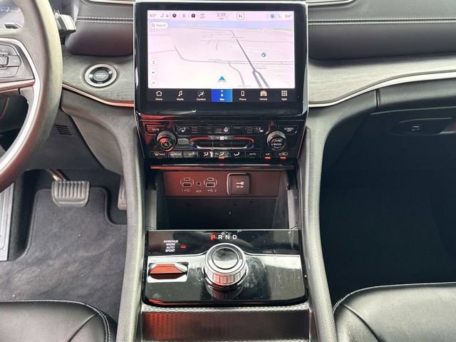 Used 2024 Jeep Grand Cherokee Limited w/ Trailer Tow Package image 28