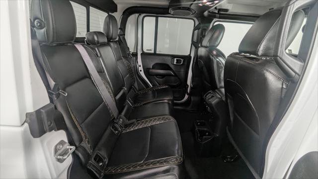 Used 2023 Jeep Gladiator Overland AWD/4WD image 21