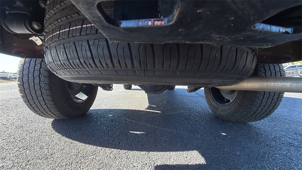 Used 2024 GMC Canyon Elevation image 25