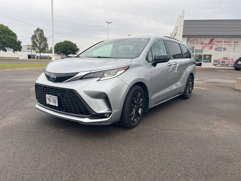 Used 2021 Toyota Sienna XSE
