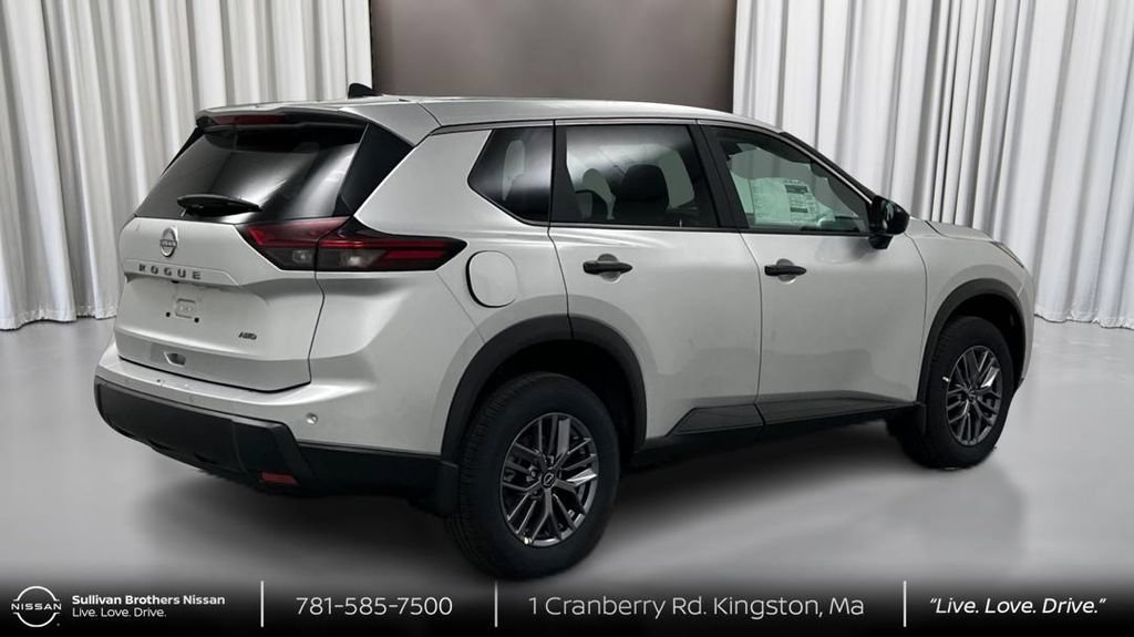Certified 2024 Nissan Rogue S AWD/4WD image 5