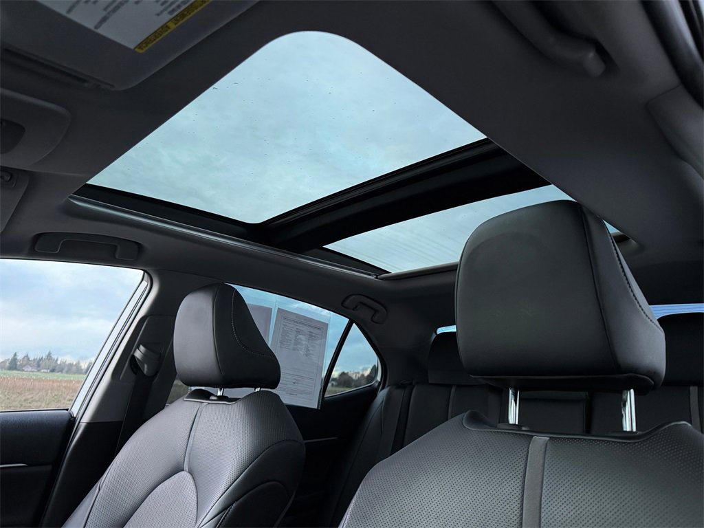 Certified 2021 Toyota Camry XSE w/ Navigation Package image 21