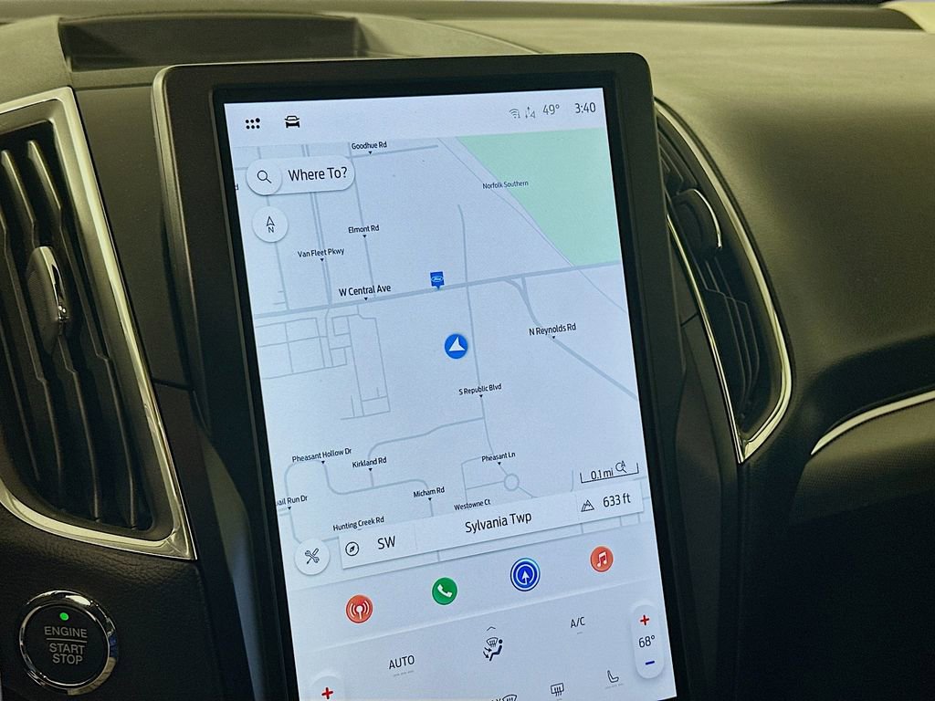 Used 2021 Ford Edge Titanium image 18