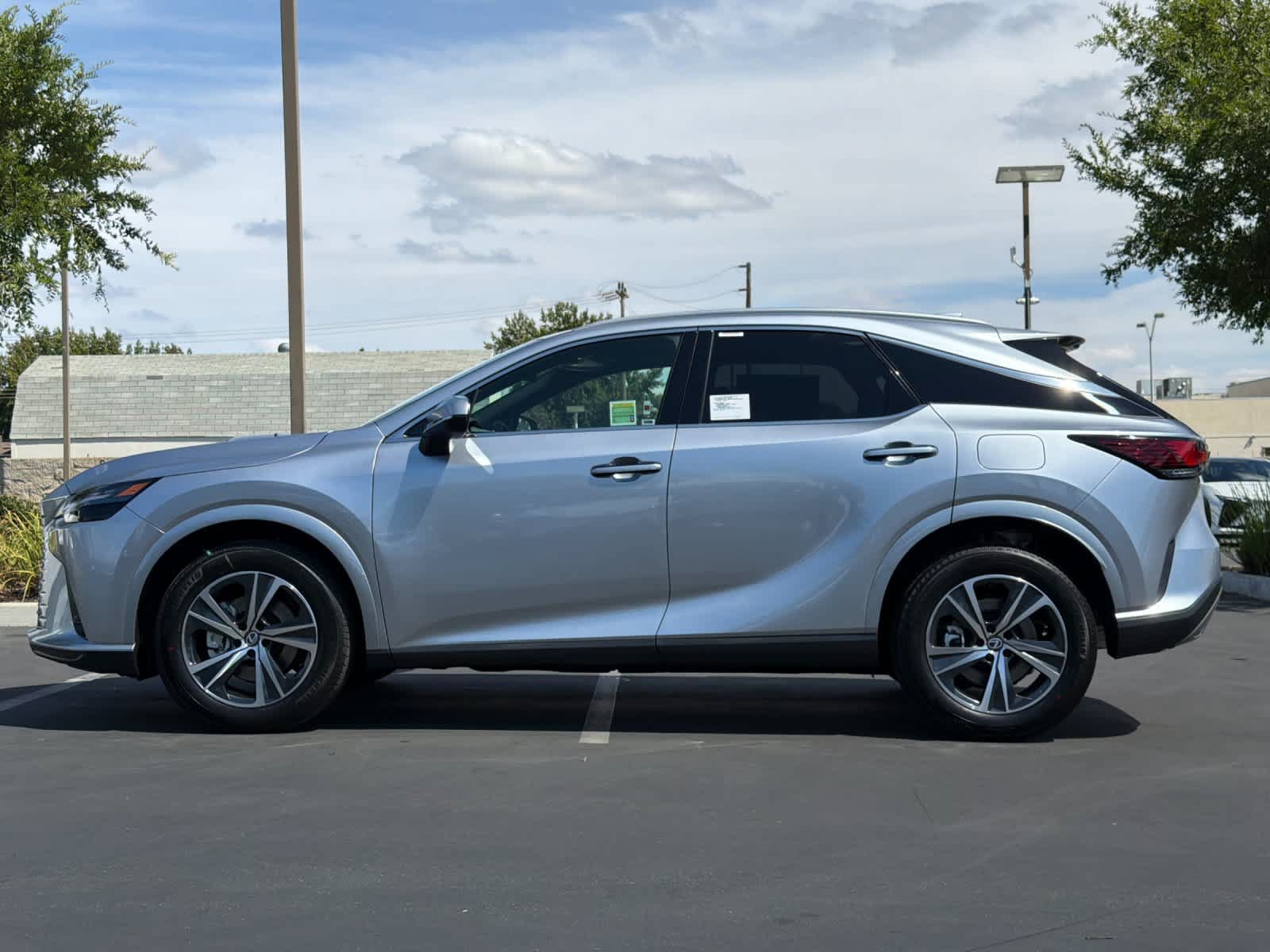 New 2026 Lexus RX 350 FWD image 9