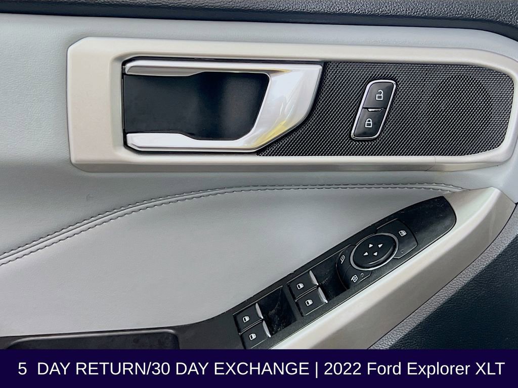 Used 2022 Ford Explorer XLT w/ Equipment Group 202A image 24