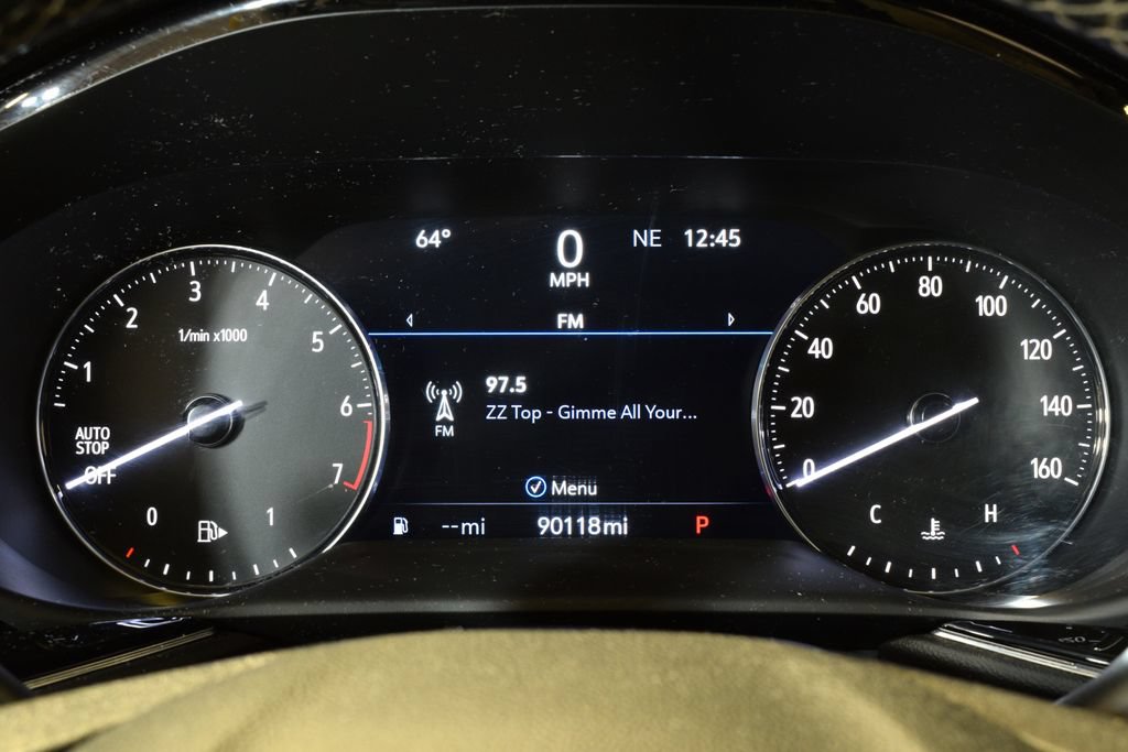 Used 2021 Buick Envision Avenir w/ Technology Package II FWD image 23