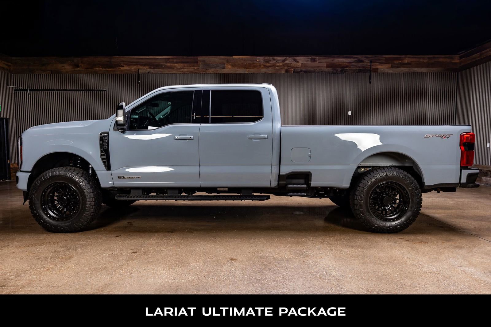 Used 2024 Ford F350 Lariat w/ Lariat Ultimate Package image 6