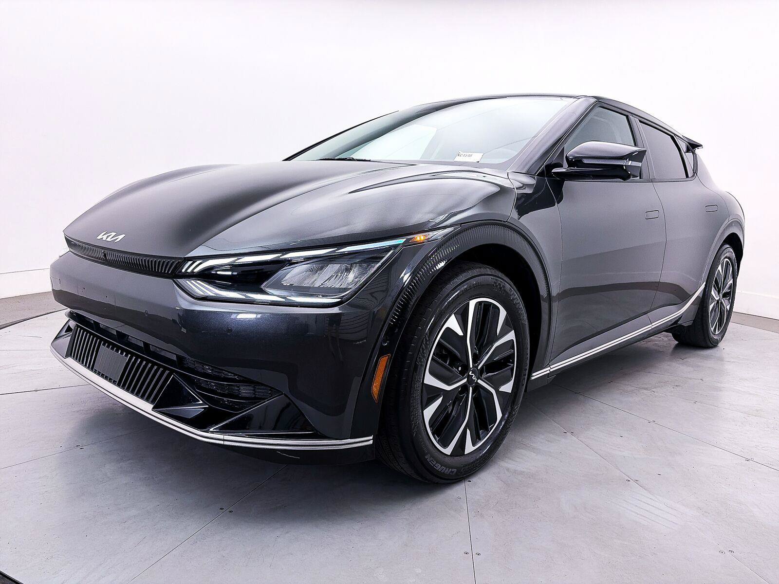 Used 2023 Kia EV6 Wind w/ Wind Technology Package RWD image 12