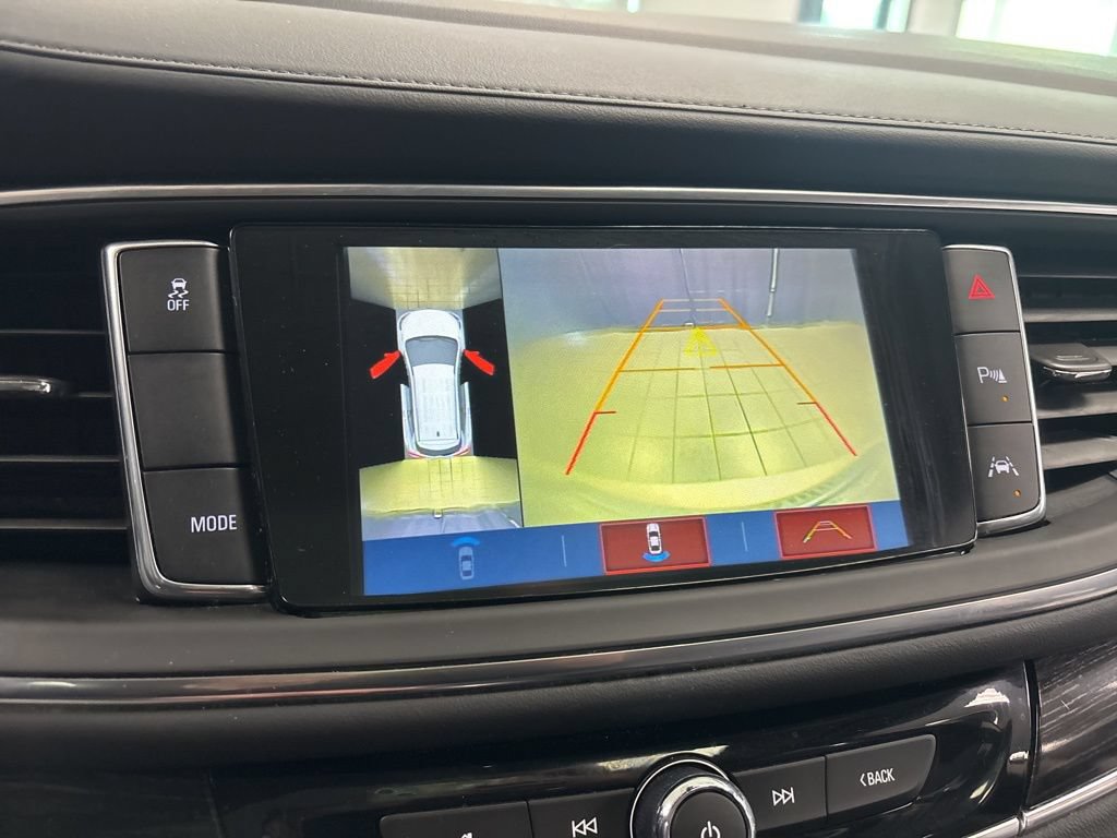 Used 2019 Buick Enclave Avenir w/ Avenir Technology Package FWD image 26