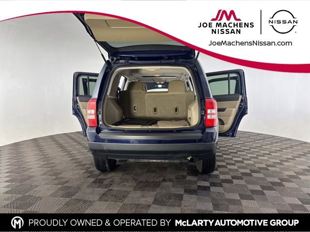 Used 2015 Jeep Patriot High Altitude image 15