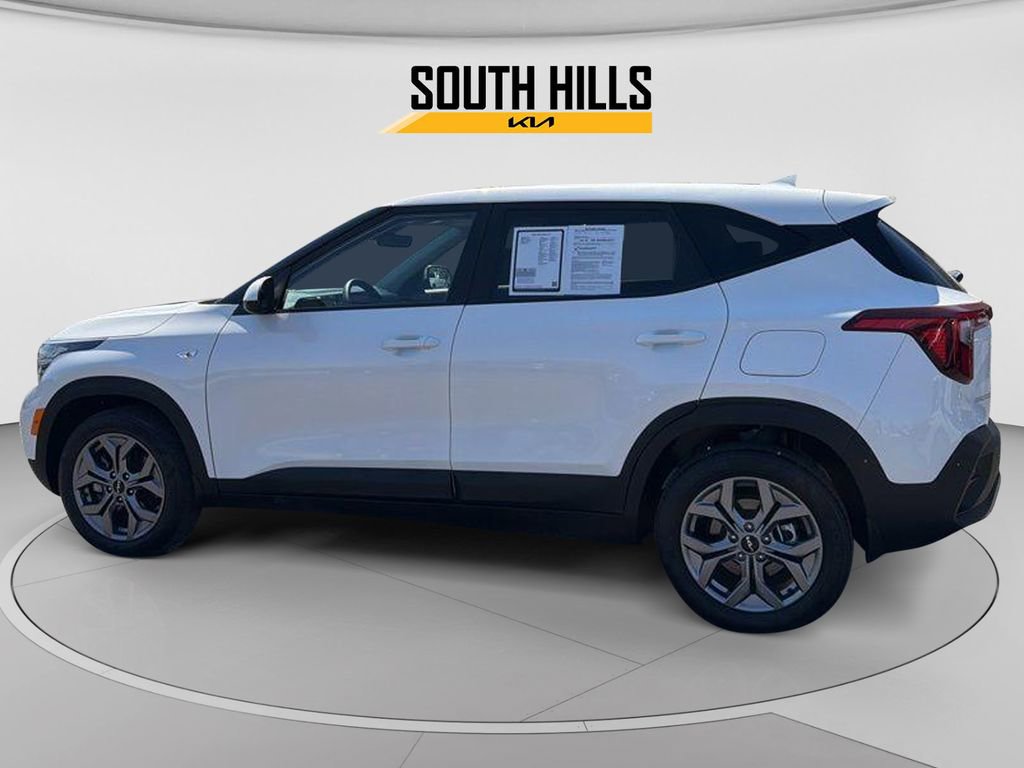 Certified 2024 Kia Seltos LX image 3