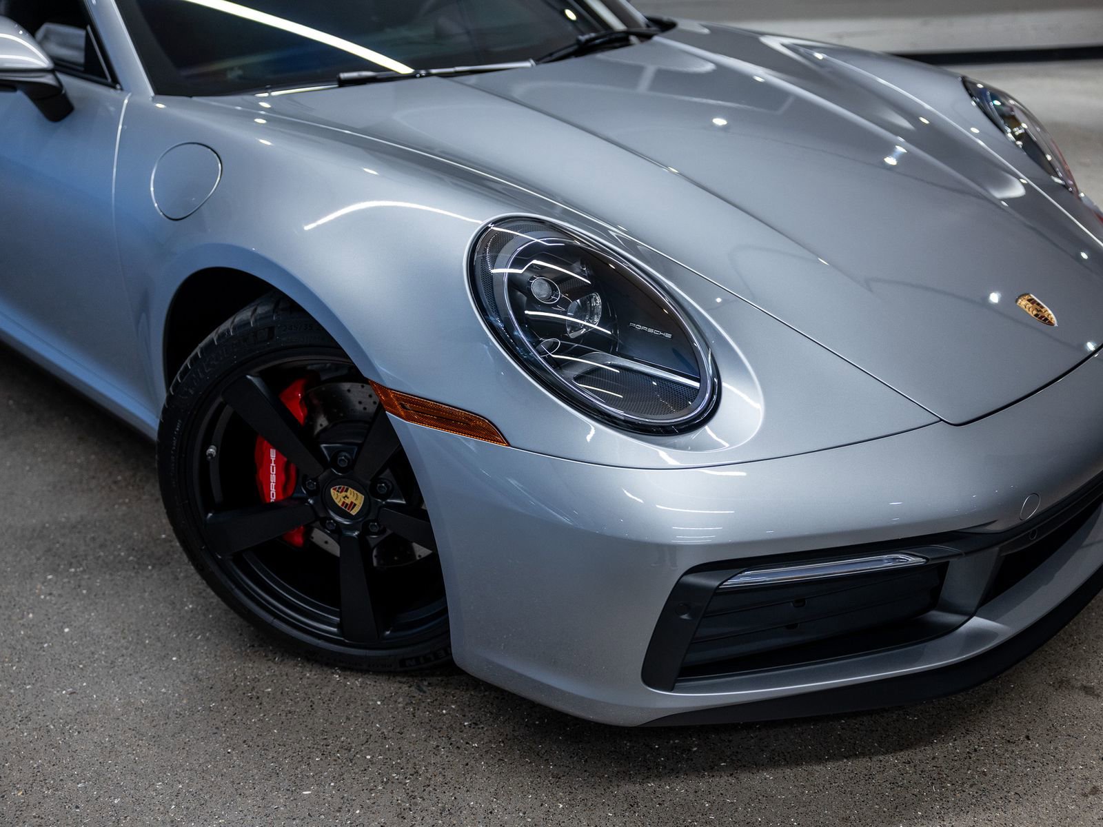 Certified 2024 Porsche 911 Carrera 4S w/ Premium Package AWD/4WD image 17